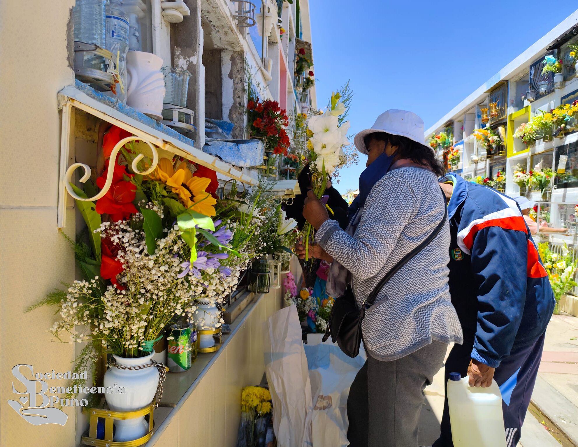 Cementerio Laykakota